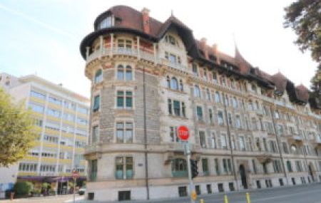 Appartement de 8 pièces dans le quartier des Tranchées