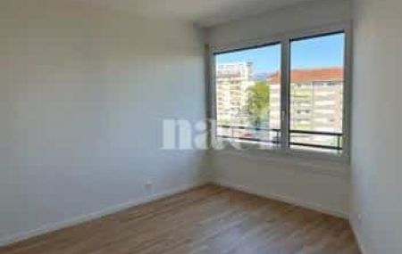 Appartement 6 pièces - Rue de Saint-Jean 74 Genève