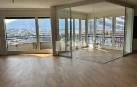Appartement 6 pièces - Rue de Saint-Jean 74 Genève