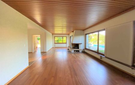 Villa individuelle de 7 pièces avec piscine à Vésenaz