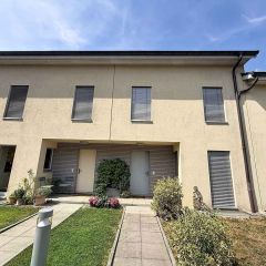 Villa contiguë de 6 pièces à Bernex
