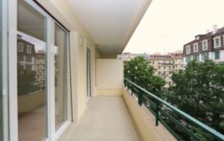 Appartement de 2,5 pièces avec balcon à Champel-Florissant