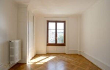 Appartement de 3 pièces avec balcon à la Servette
